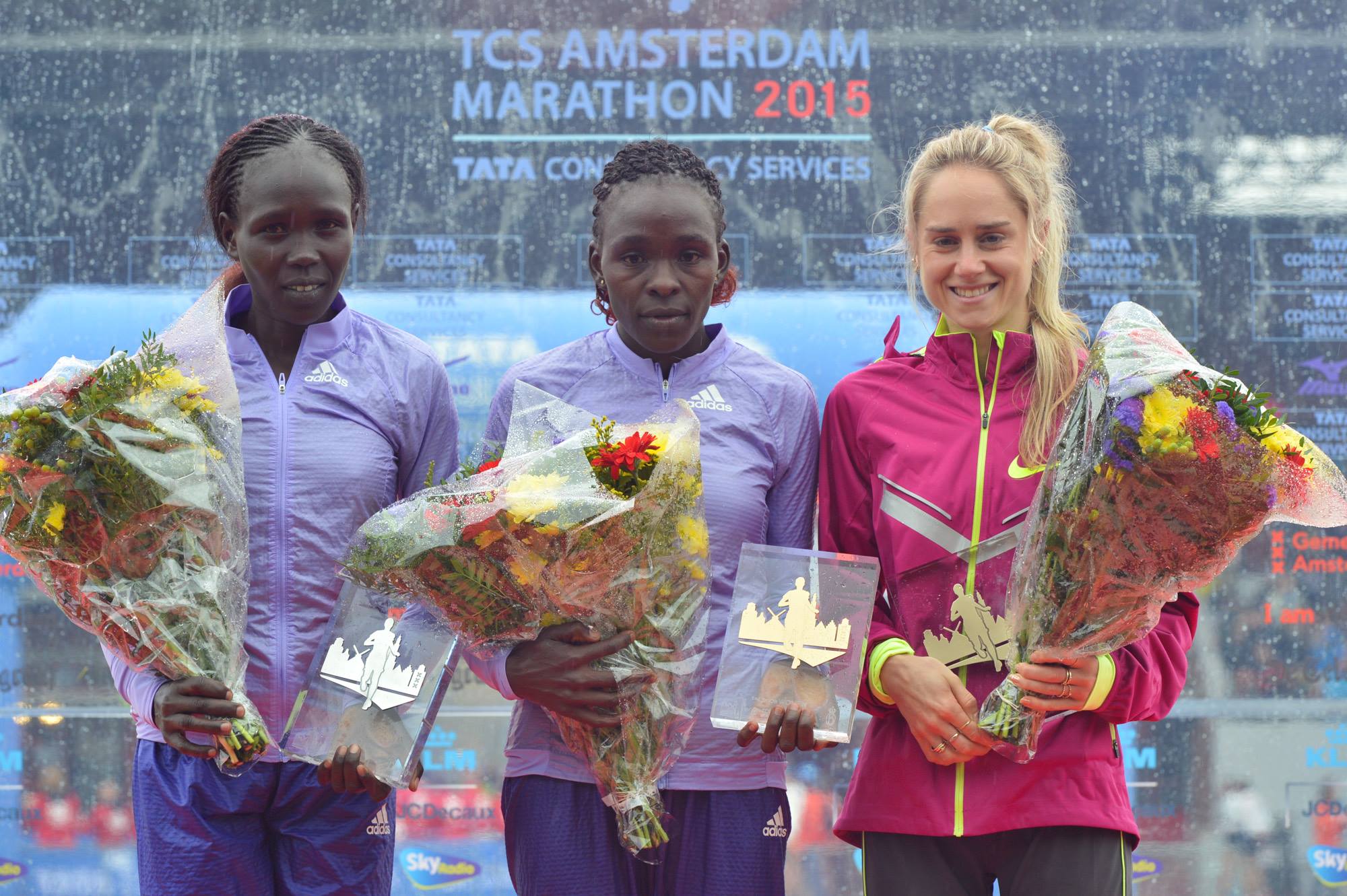 Milly Clark 3rd in the Amsterdam marathon 2015 with 2:29.07 