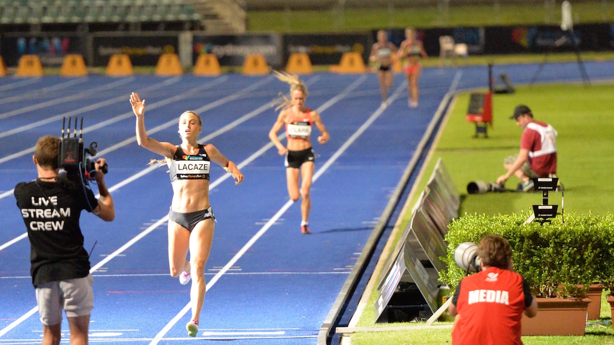 Genevieve LaCaze winning the 5000m National Title 2016