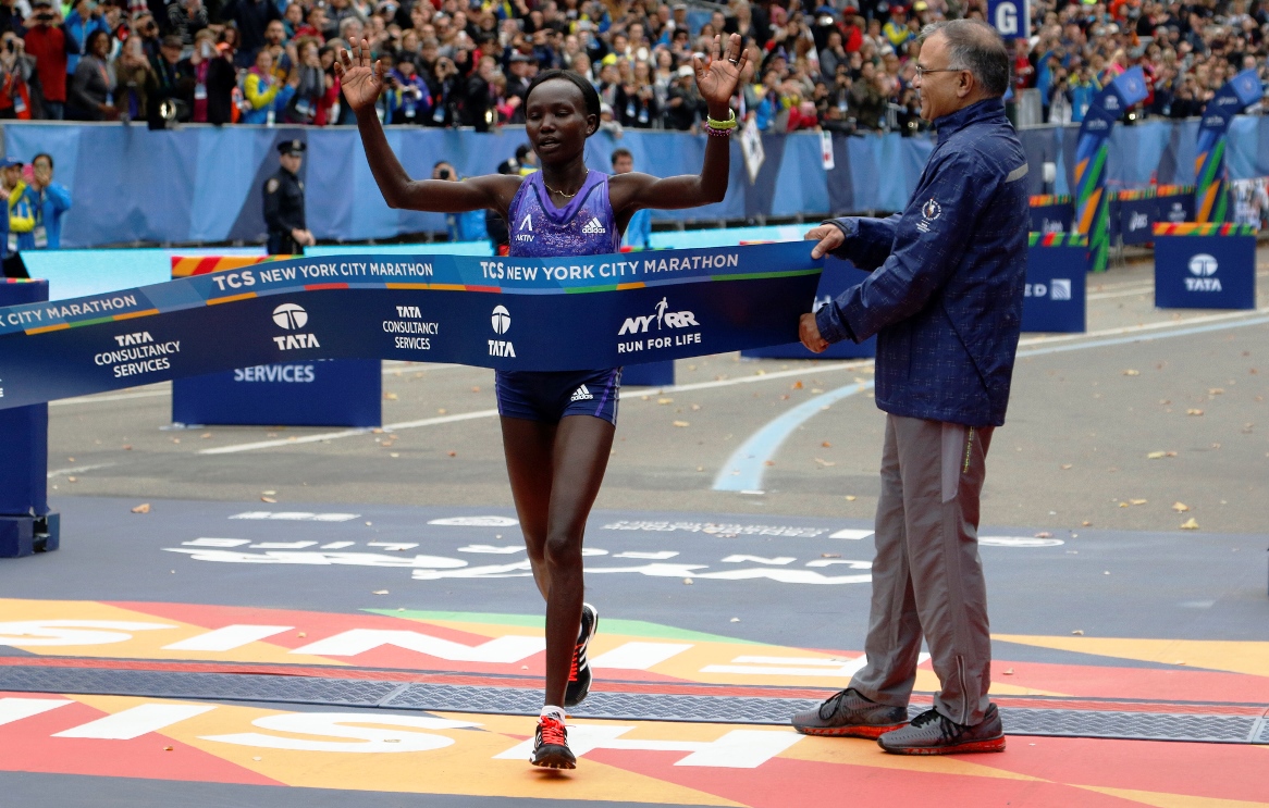 Mary Keitany wins the TCS New York City Marathon. (Courtesy NYRR)