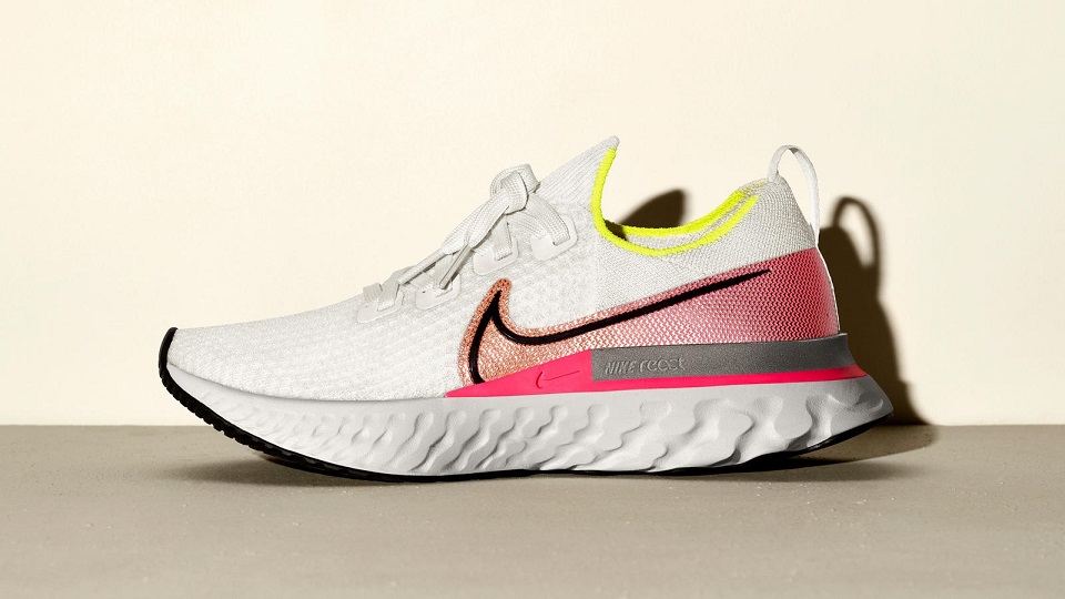 nike infinity react heel slip